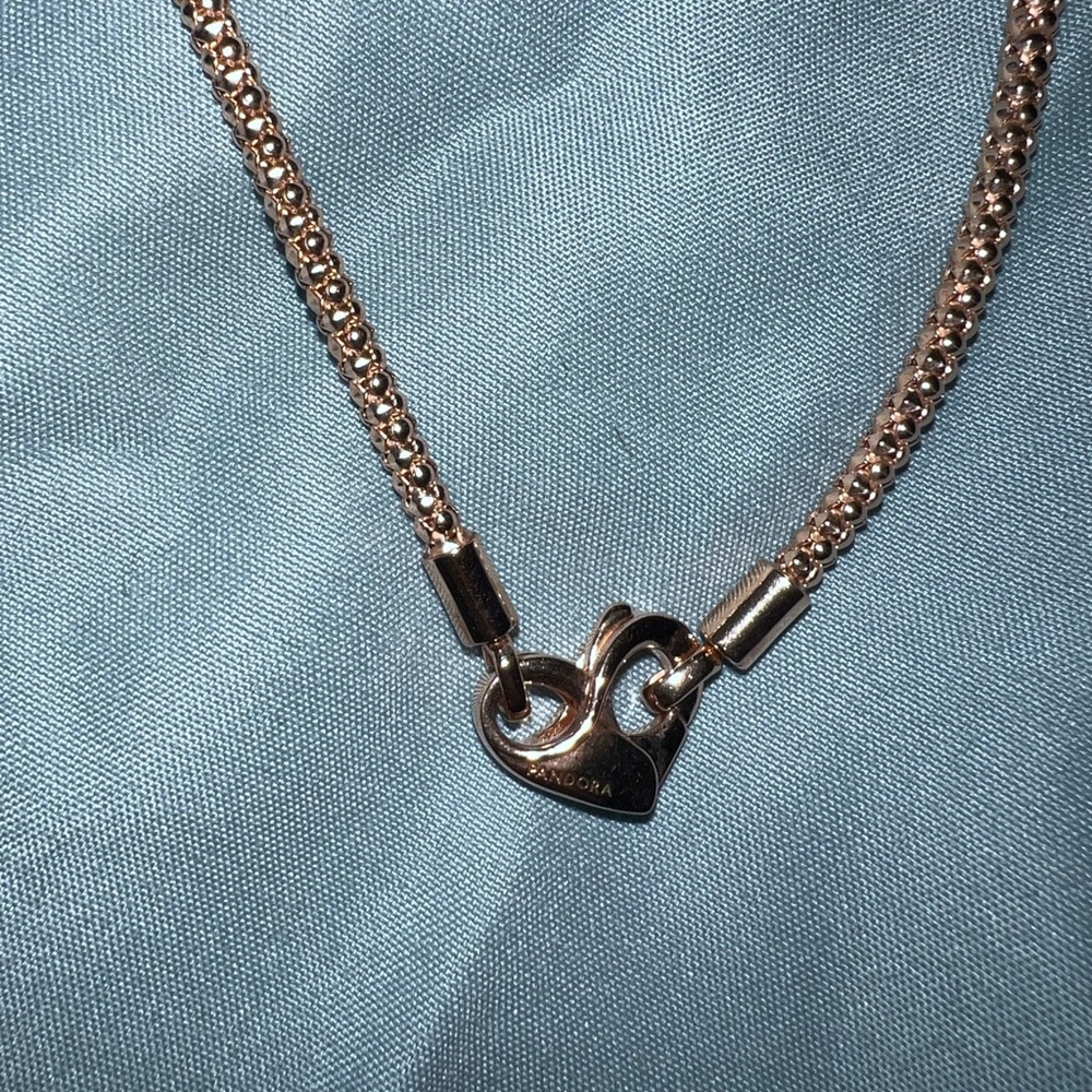 Pandora Moments Studded Chain Necklace
14k rose gold plating